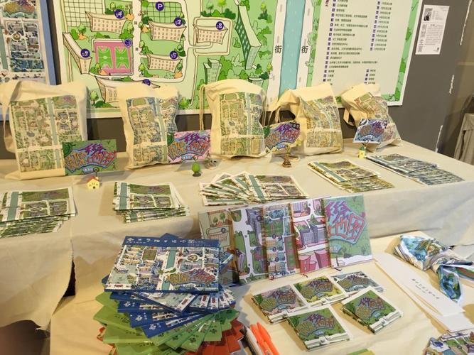 美术学院举办2015届平面设计毕业作品展